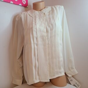 VTG Christie & Jill Cream Embroidered Pleated Chiffon Blouse Size 12